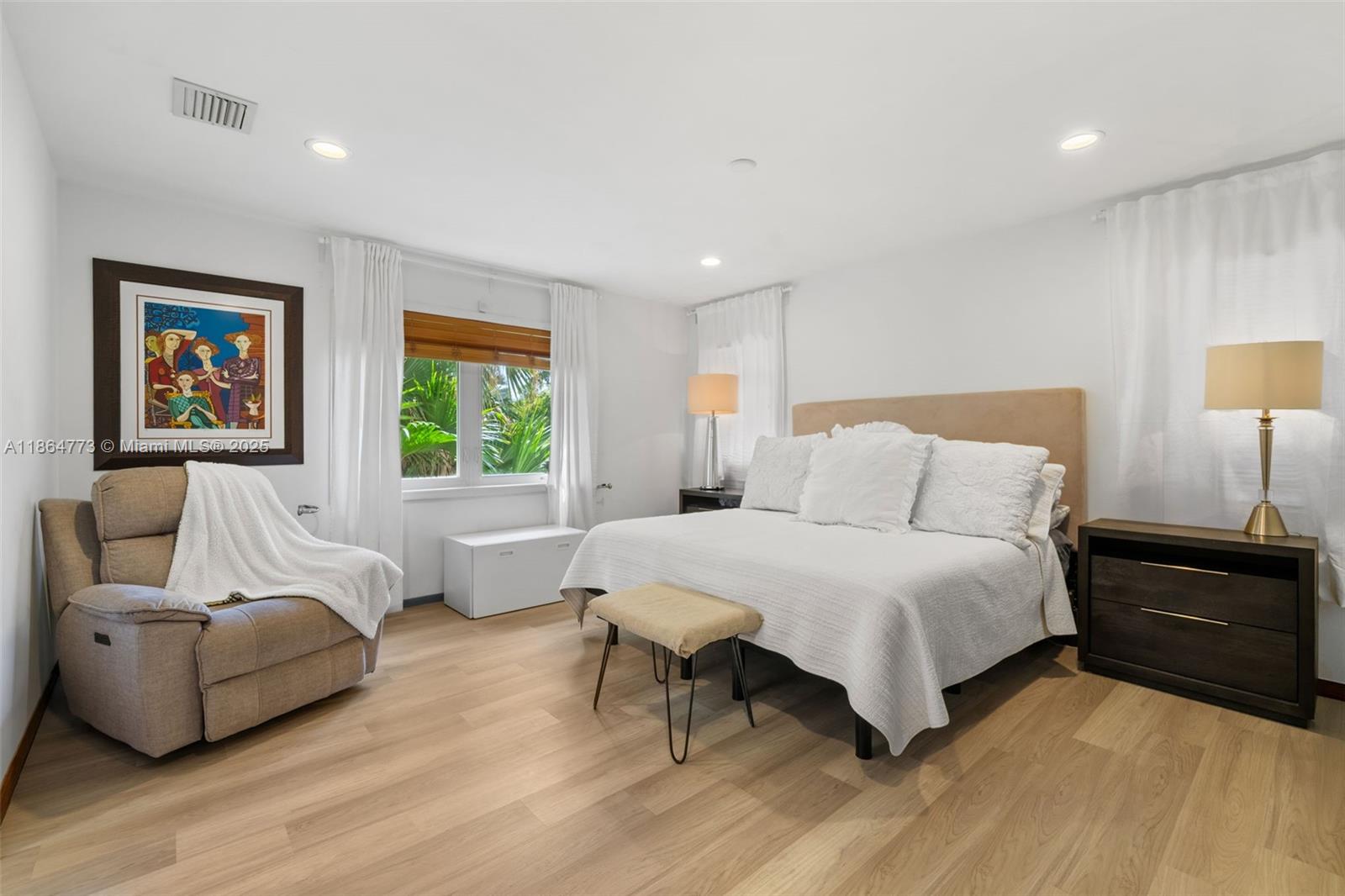 6850 Sunrise Ter Coral Gables, FL 33133