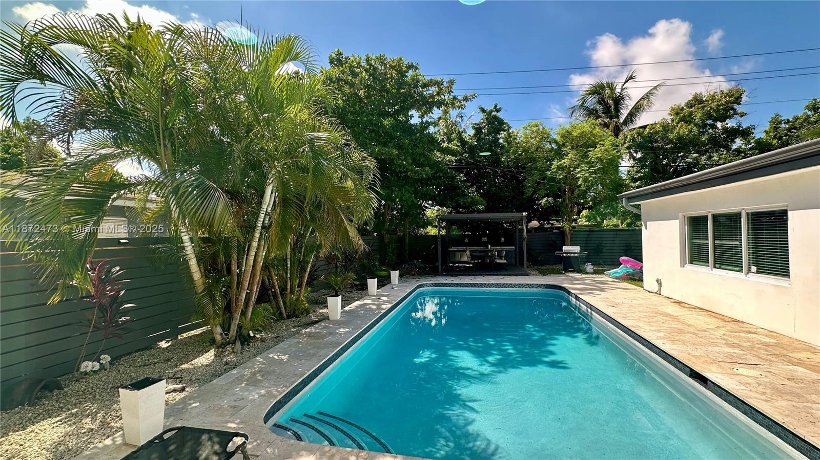 40 NW 125th St North Miami, FL 33168