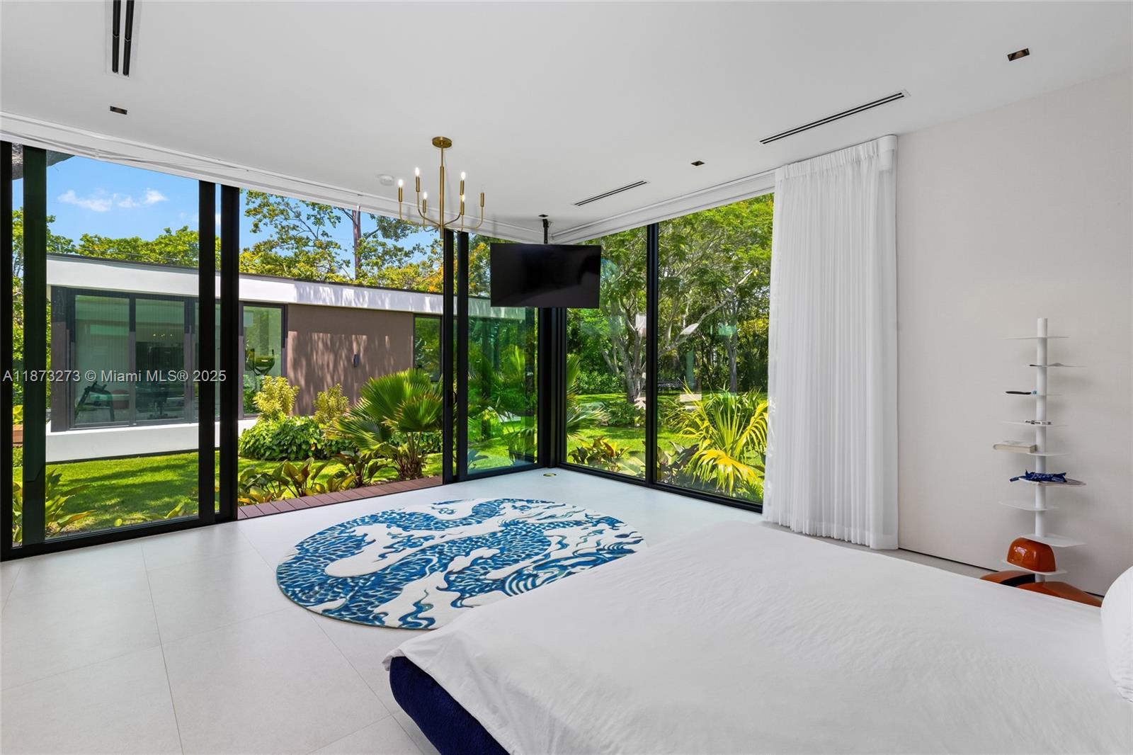 12100 SW 79th Ave Pinecrest, FL 33156 12100 SW 79th Ave Pinecrest, FL 33156