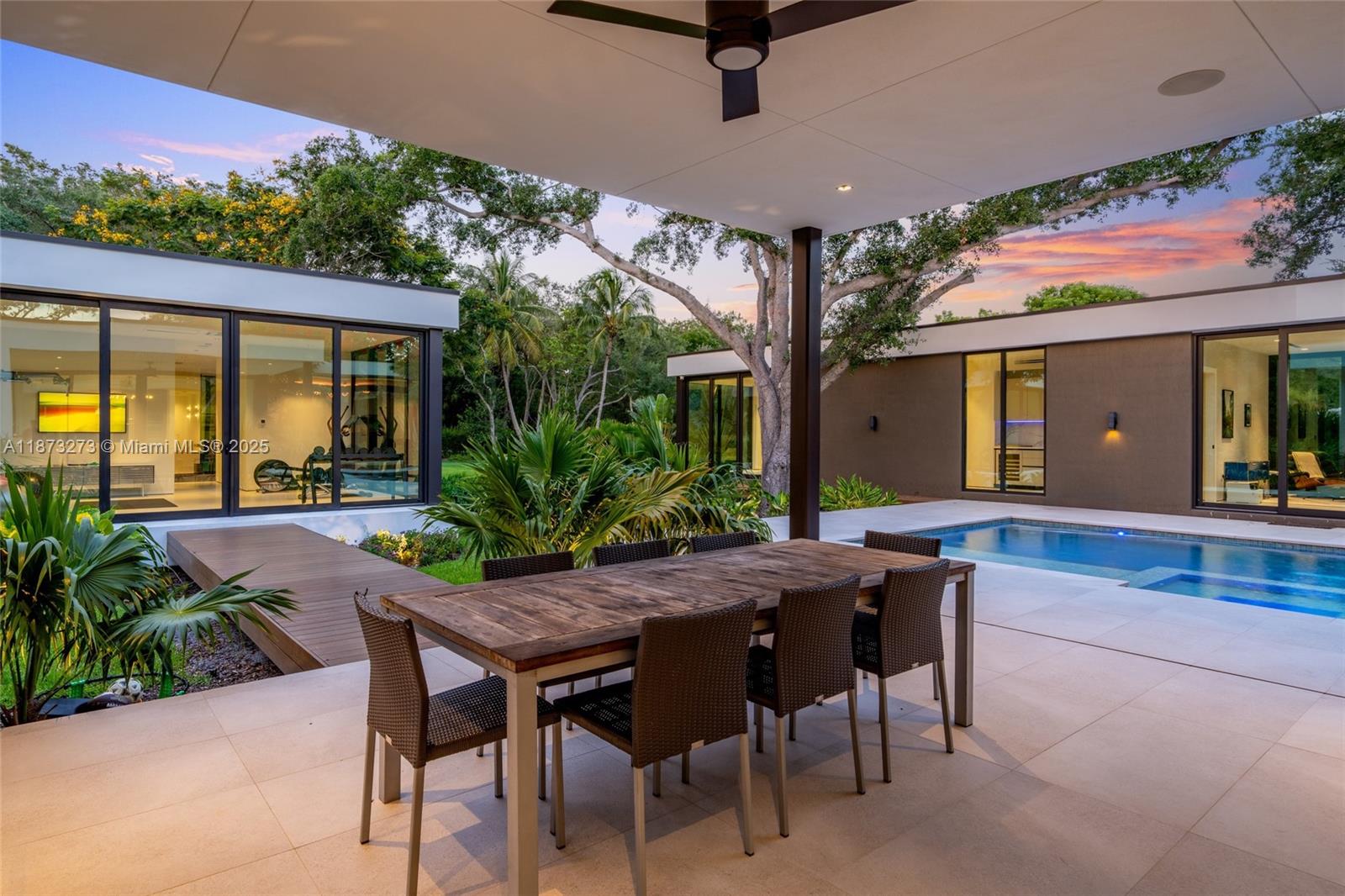 12100 SW 79th Ave Pinecrest, FL 33156 12100 SW 79th Ave Pinecrest, FL 33156