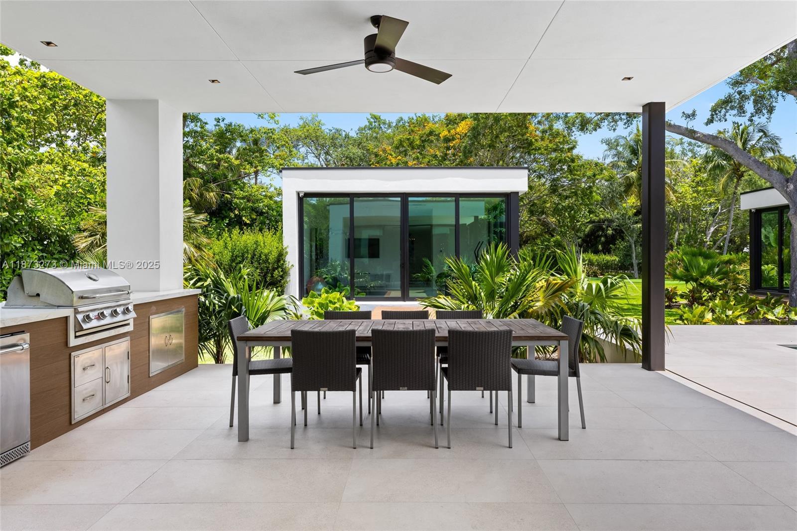 12100 SW 79th Ave Pinecrest, FL 33156 12100 SW 79th Ave Pinecrest, FL 33156