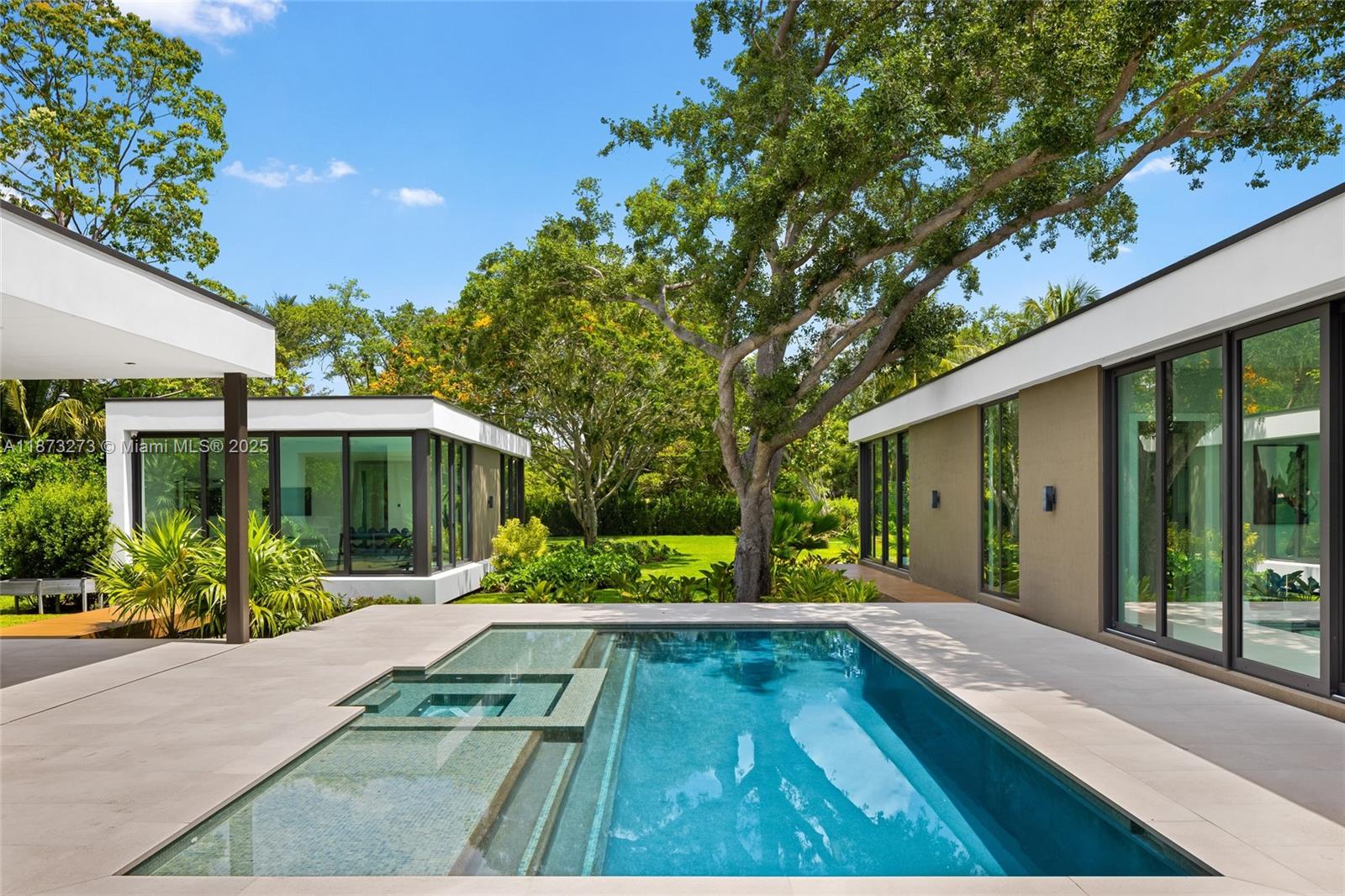 12100 SW 79th Ave Pinecrest, FL 33156 12100 SW 79th Ave Pinecrest, FL 33156