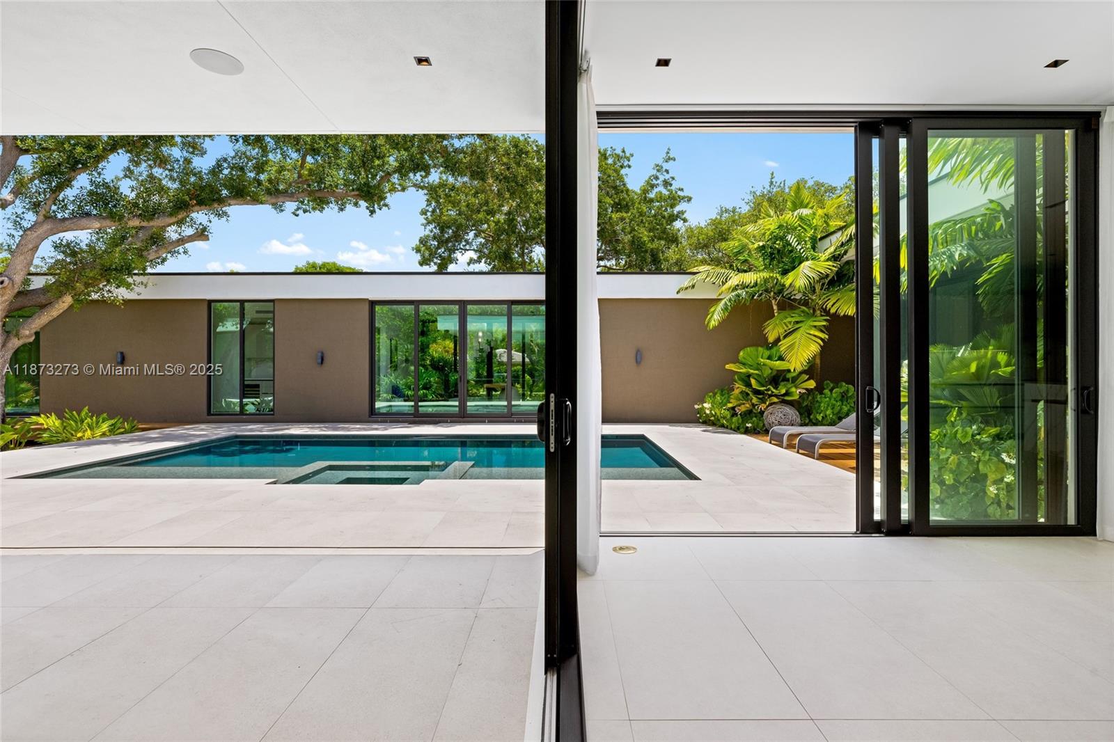 12100 SW 79th Ave Pinecrest, FL 33156 12100 SW 79th Ave Pinecrest, FL 33156