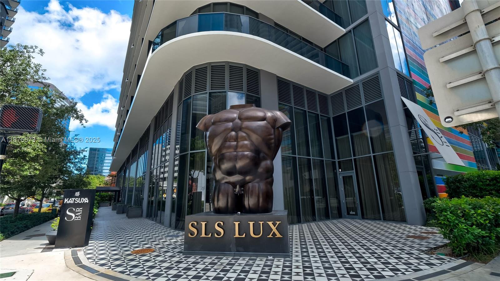 image Sls Lux41