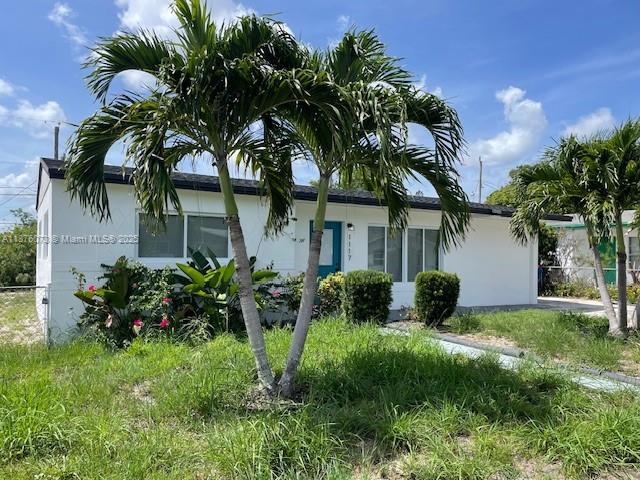 1117 W 26th Ct