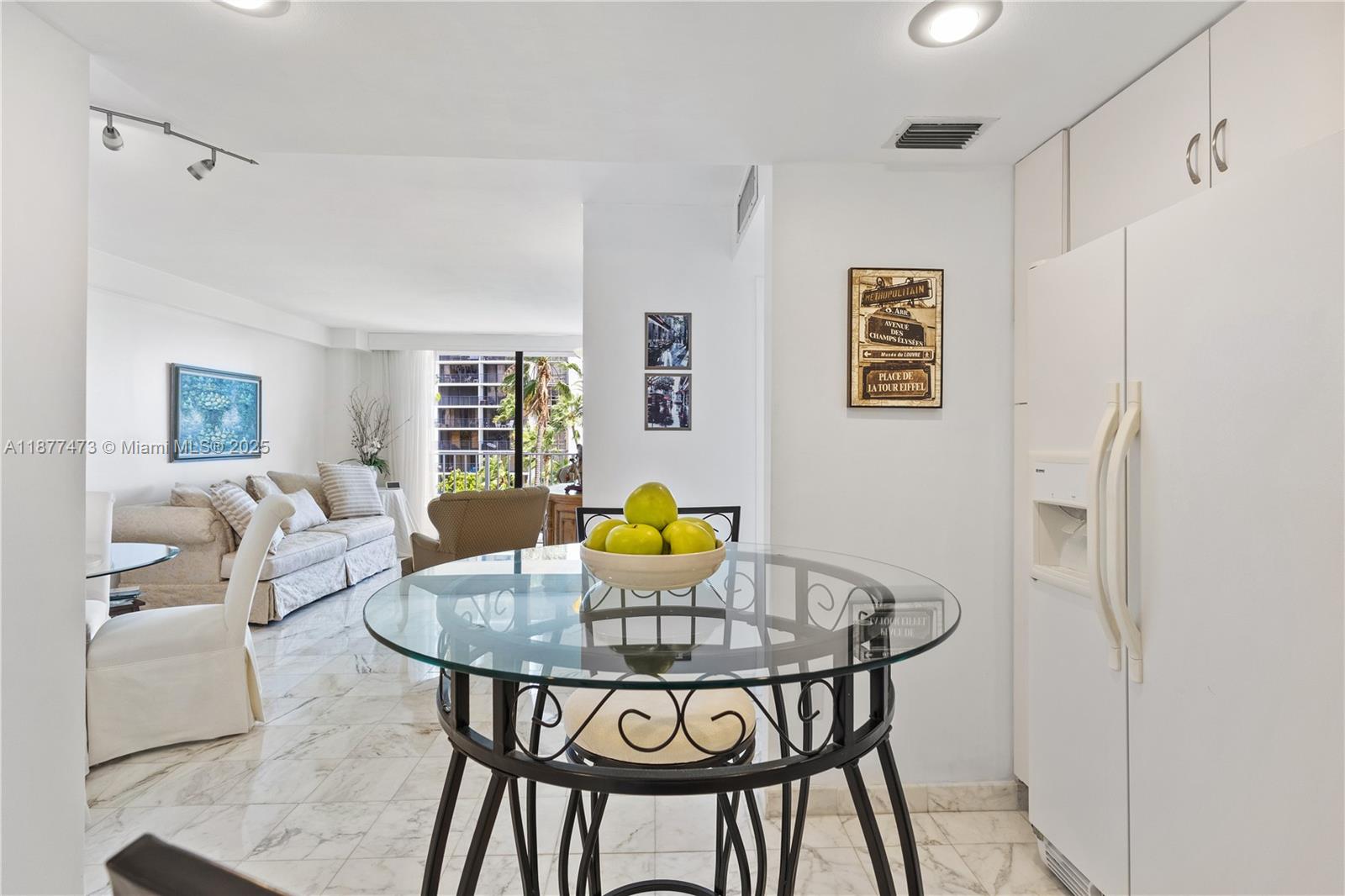 image Brickell Harbour Condo21