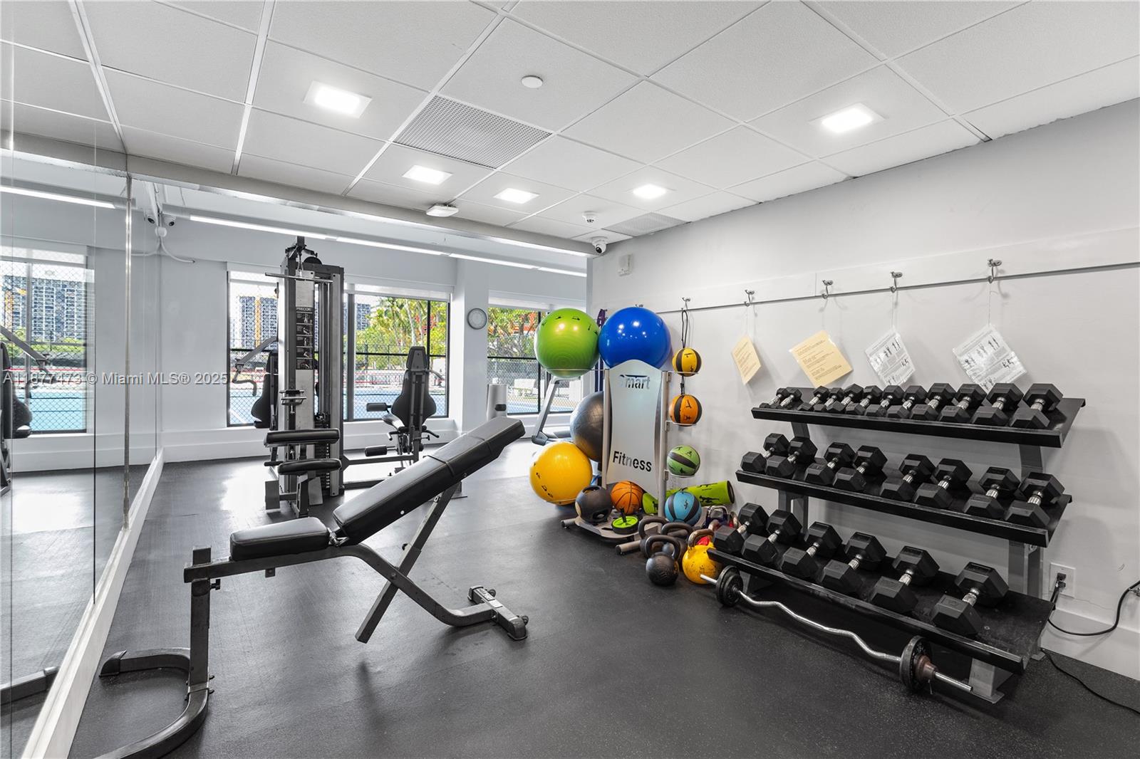 image Brickell Harbour Condo33