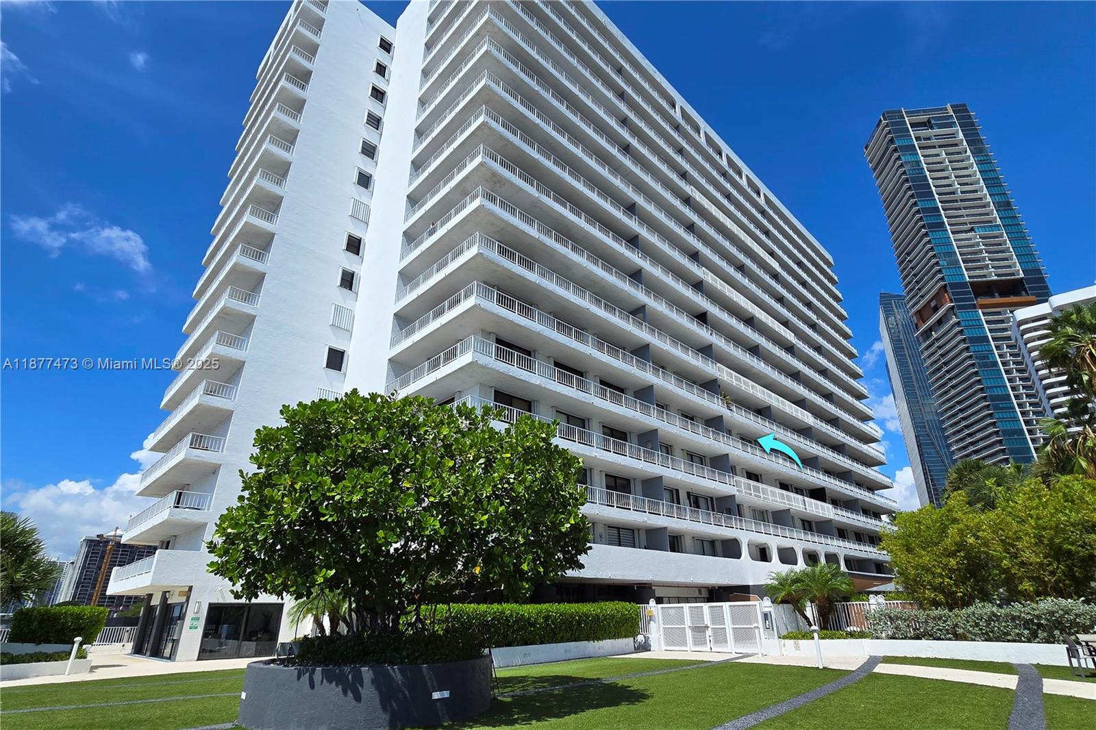 image Brickell Harbour Condo6