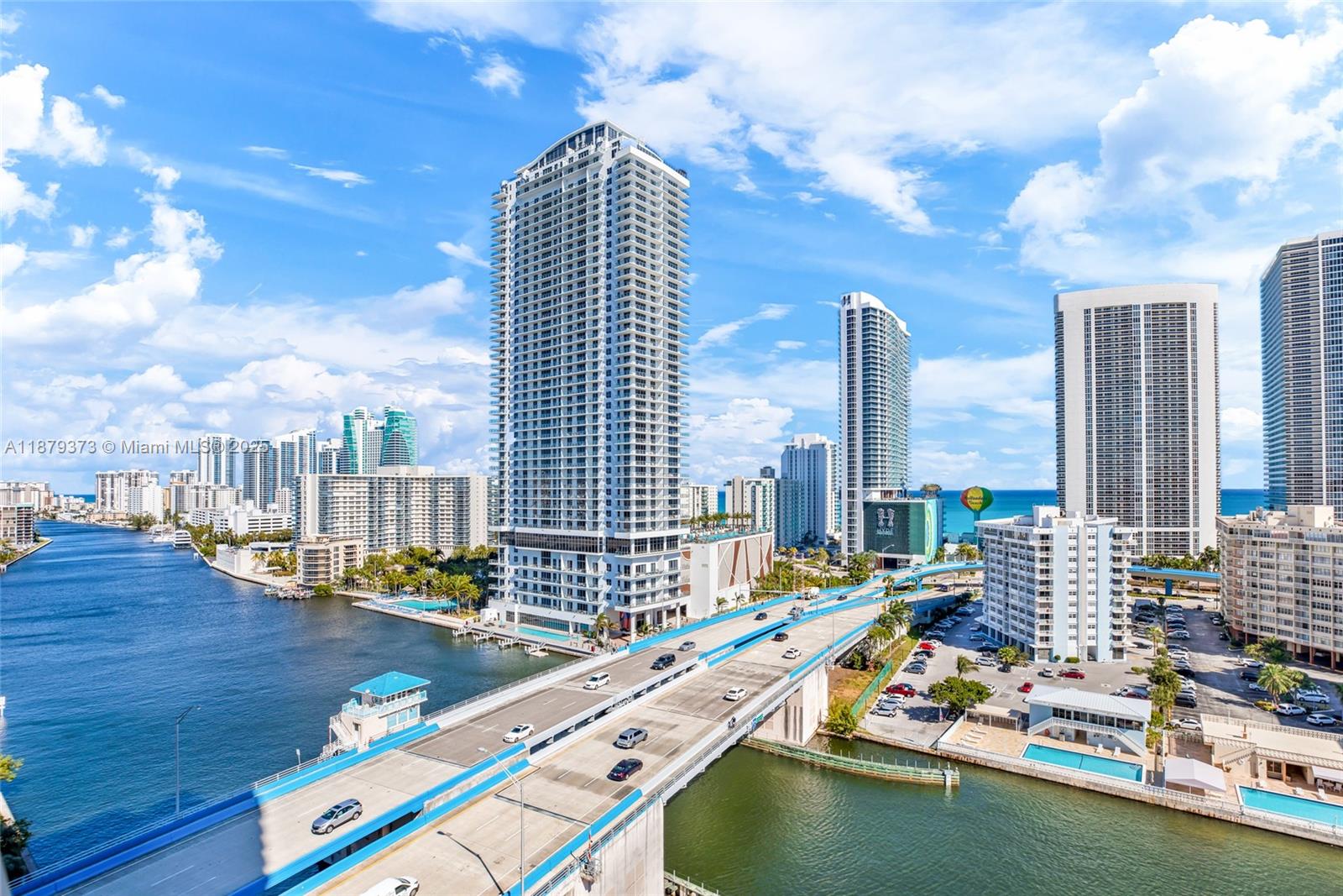 image Beachwalk Condominium35