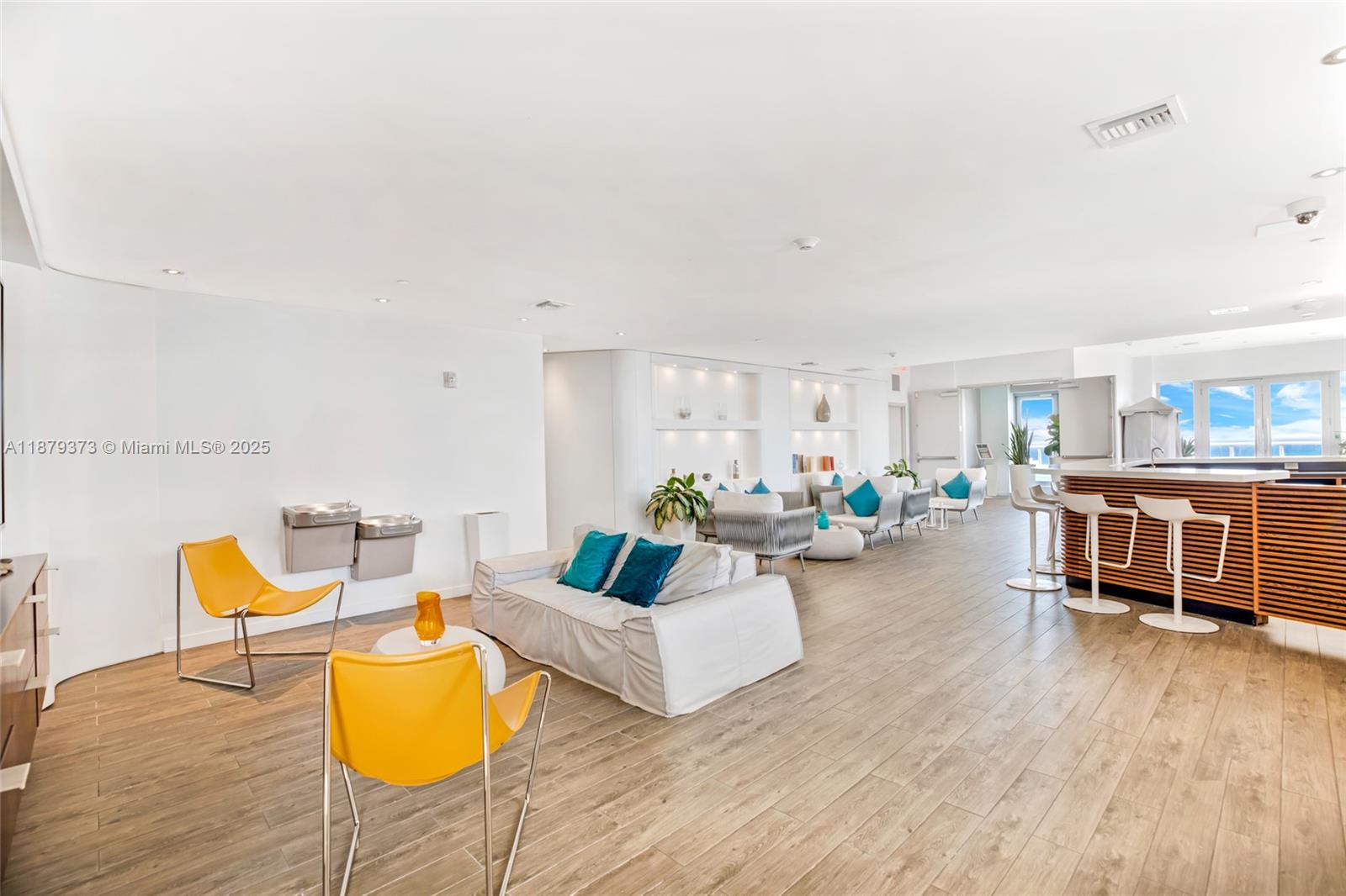 image Beachwalk Condominium40
