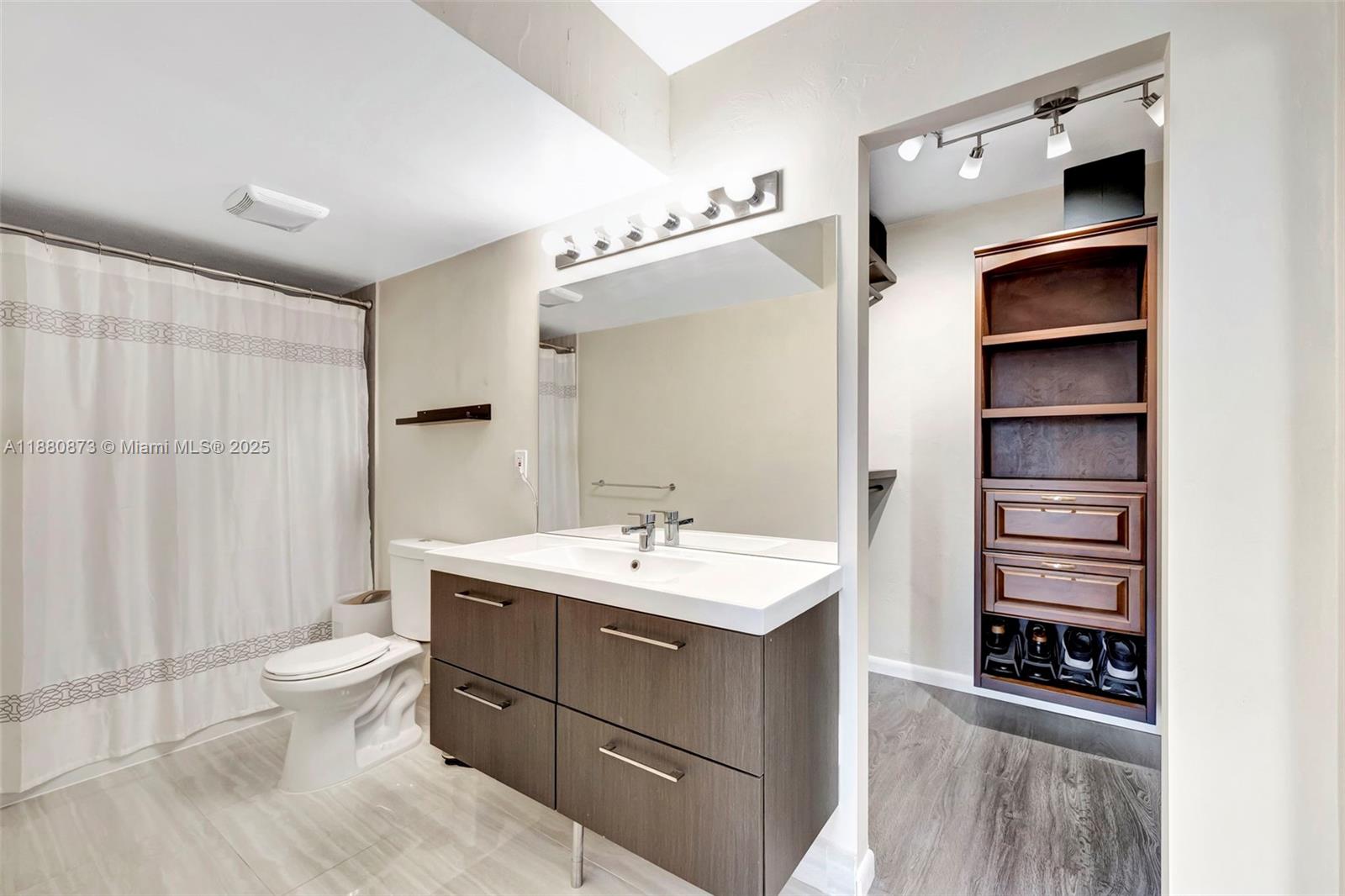 6010 S Falls Cir Dr #419,Lauderhill, FL 33319