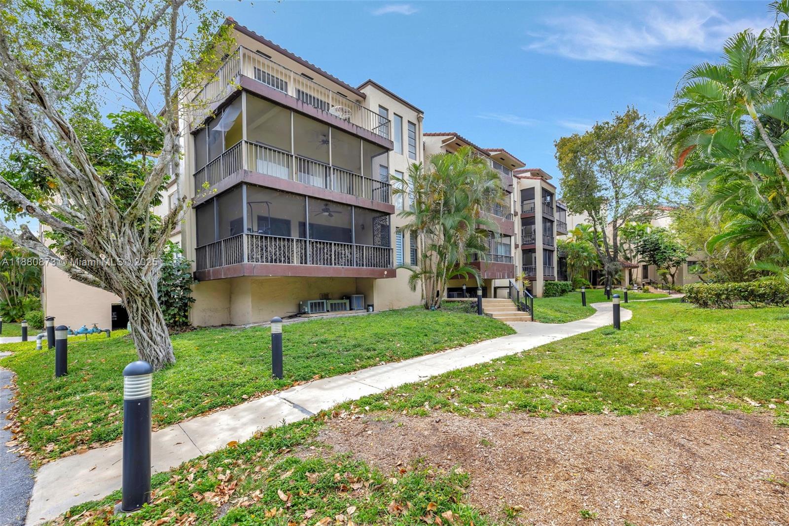 6010 S Falls Cir Dr #419,Lauderhill, FL 33319