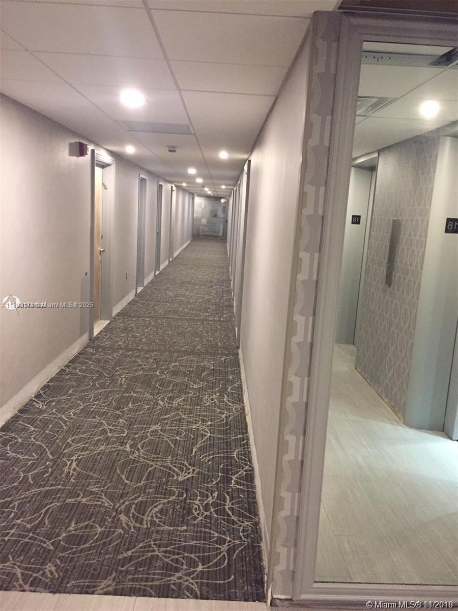 image ARLEN HOUSE CONDO16