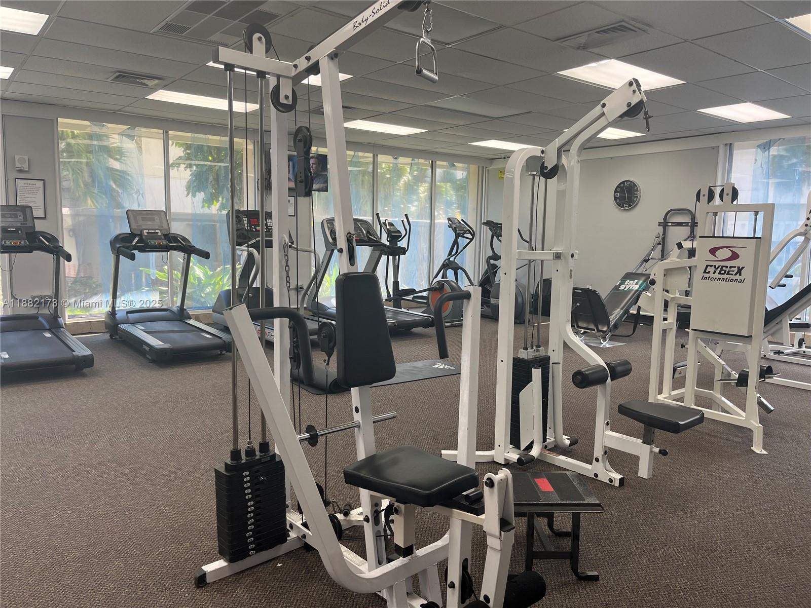 image ARLEN HOUSE CONDO23