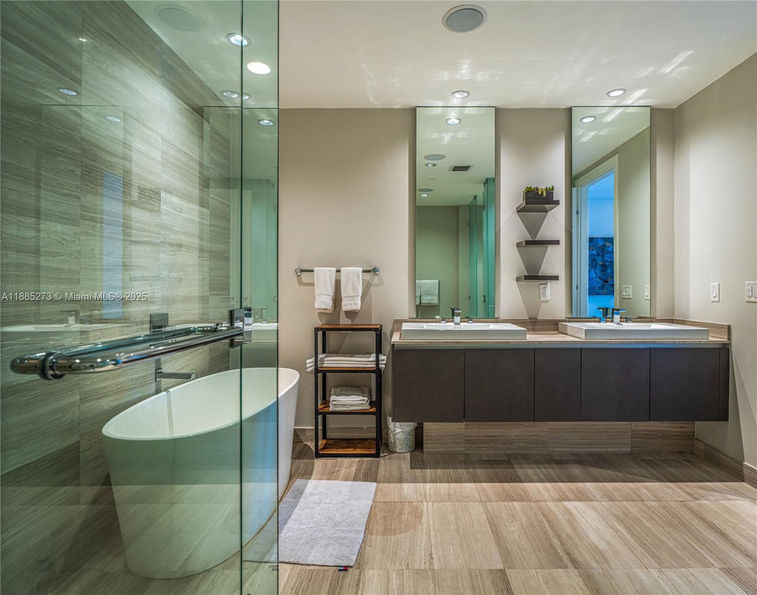 image Echo Condo Echo Aventura23