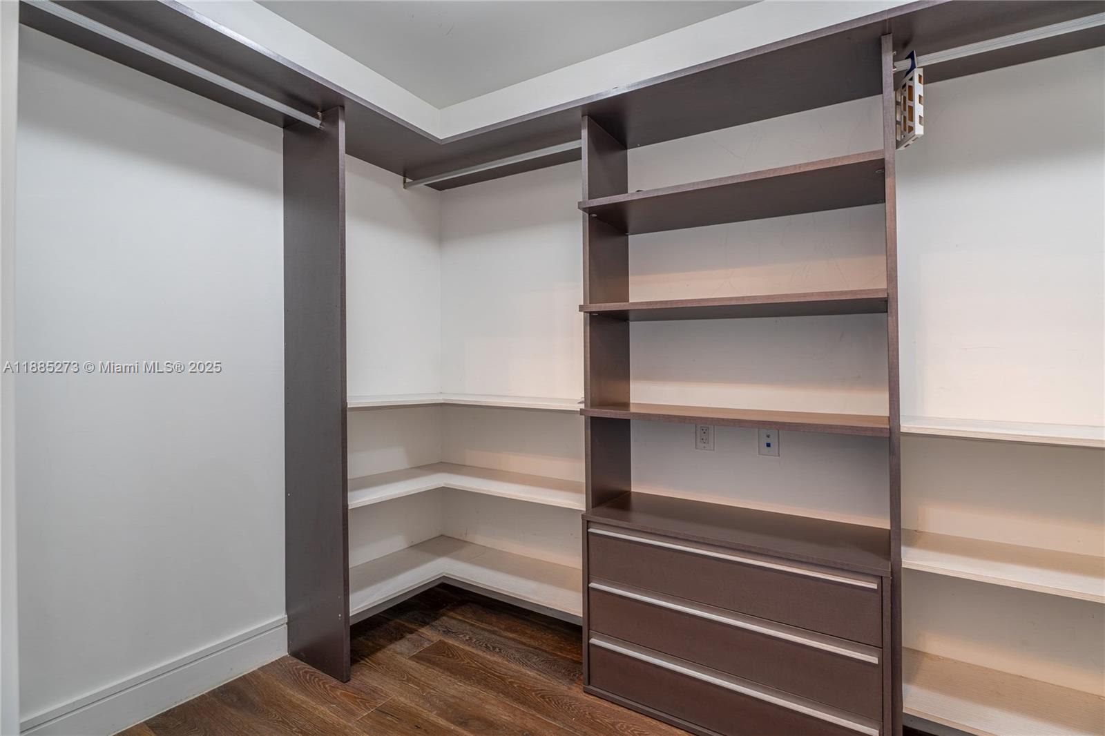 image Echo Condo Echo Aventura25