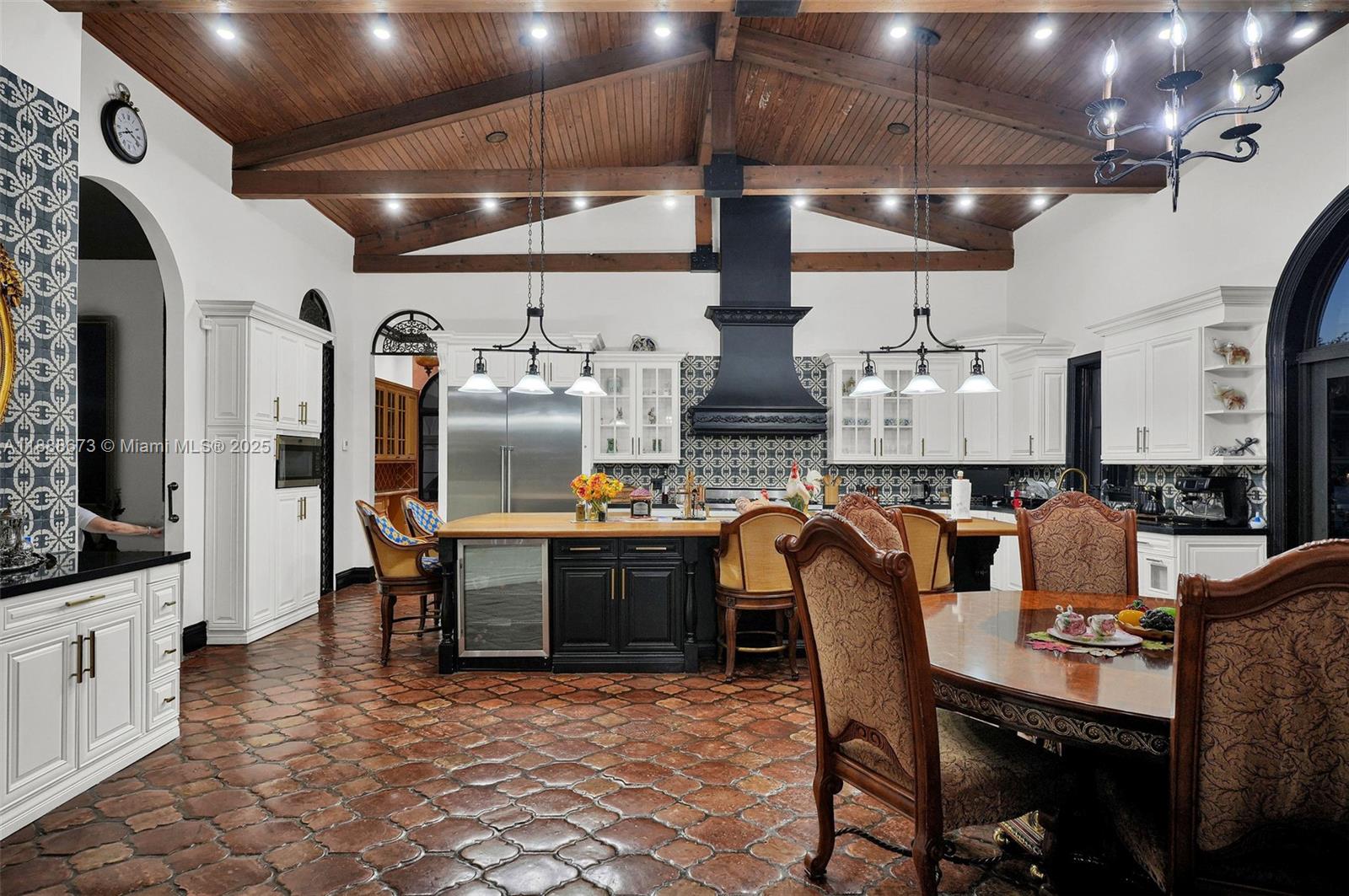 9815 SW 114th St Miami, FL 33176