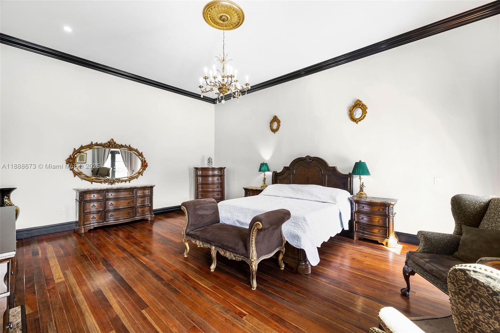 9815 SW 114th St Miami, FL 33176