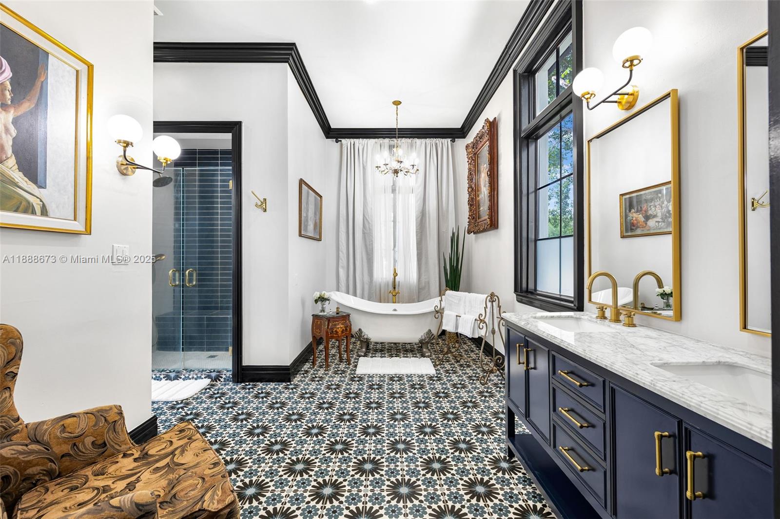 9815 SW 114th St Miami, FL 33176