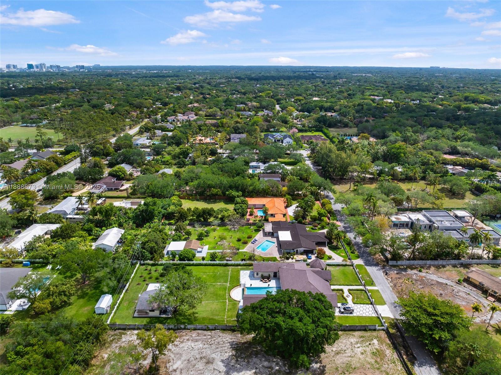 9815 SW 114th St Miami, FL 33176