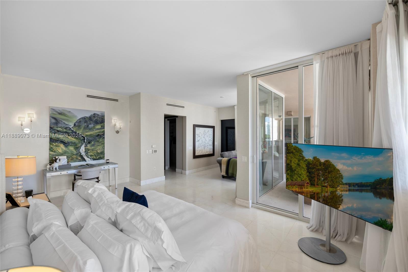 7133 Fisher Is Dr #7133 Miami Beach, FL 33109