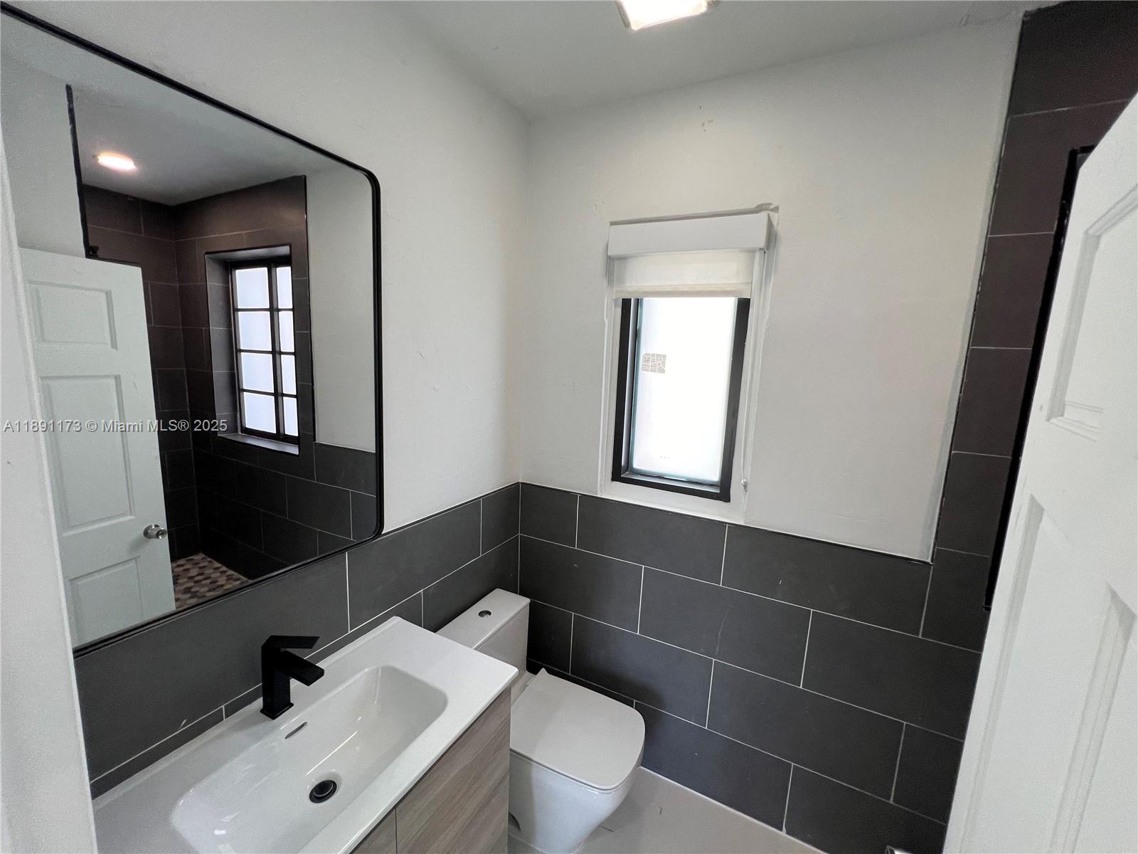 733 Michigan Ave #9,Miami Beach, FL 33139