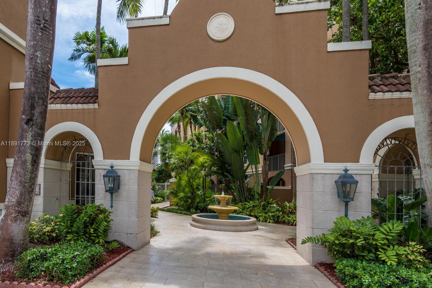 19801 E Country Clb Dr #4501 Aventura, FL 33180