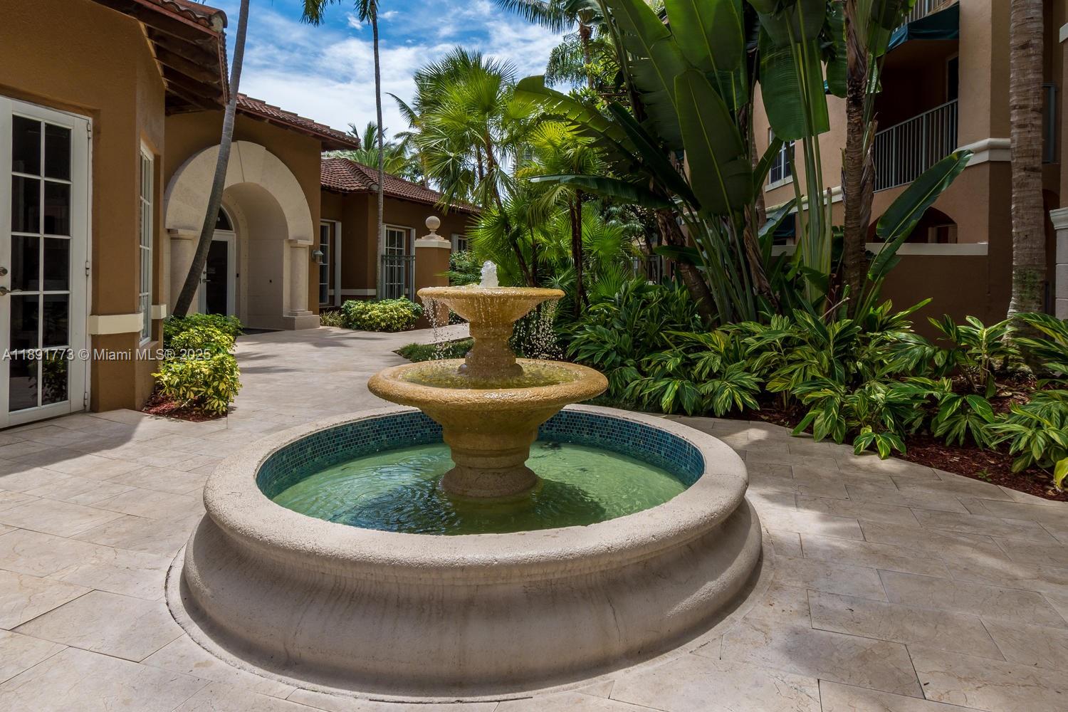 19801 E Country Clb Dr #4501 Aventura, FL 33180