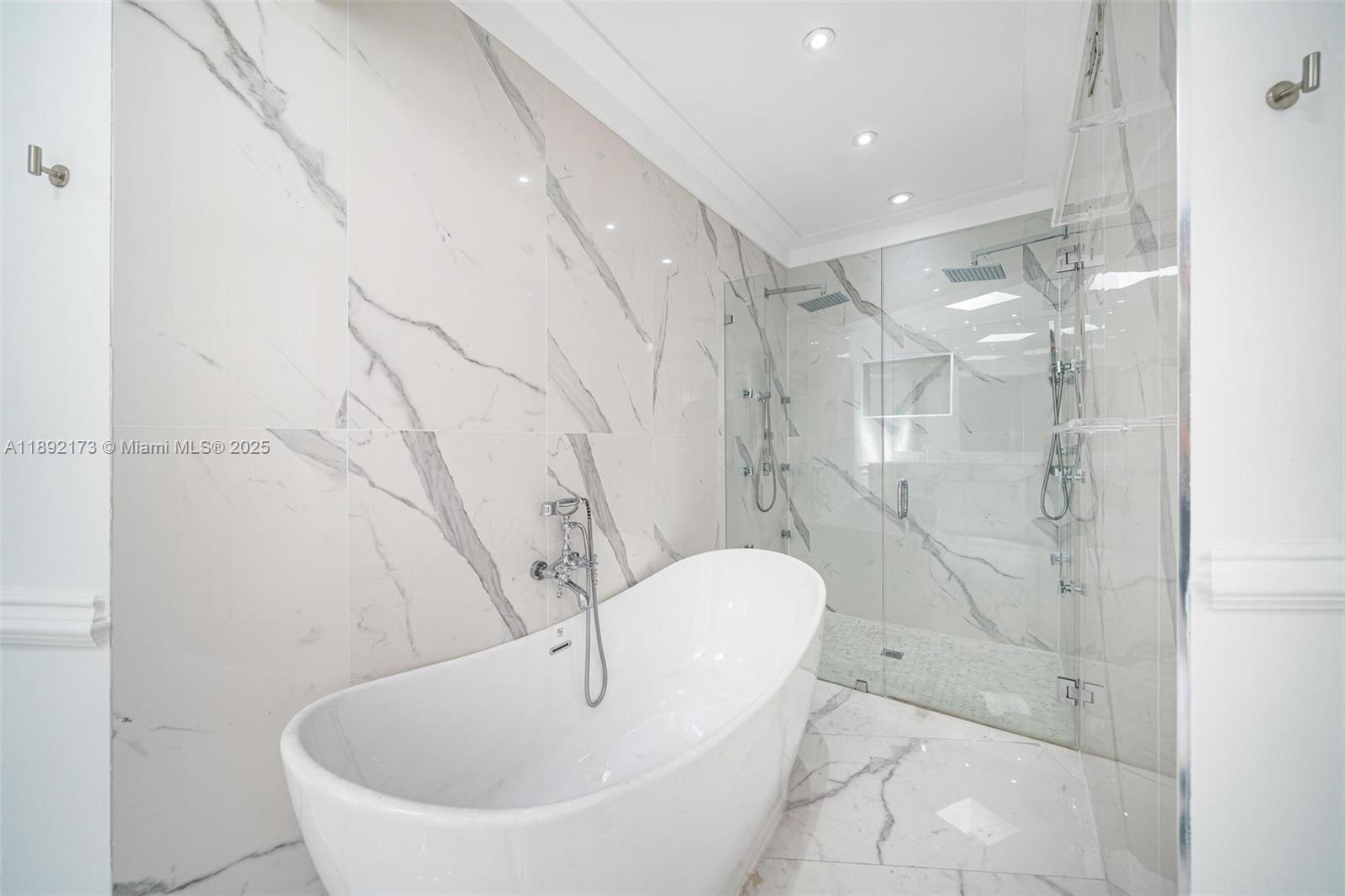 2120 S Bayshore Dr Miami, FL 33133