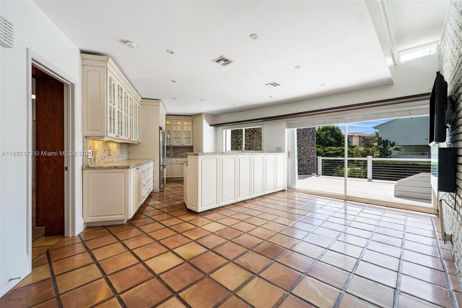 2120 S Bayshore Dr Miami, FL 33133