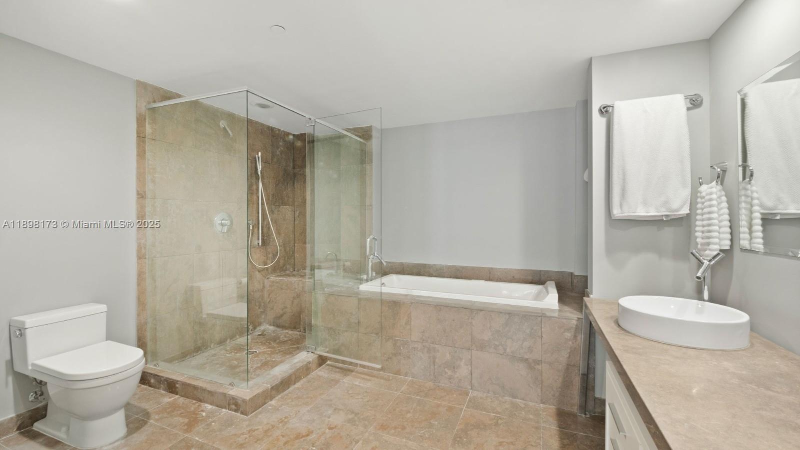 image Icon Brickell5