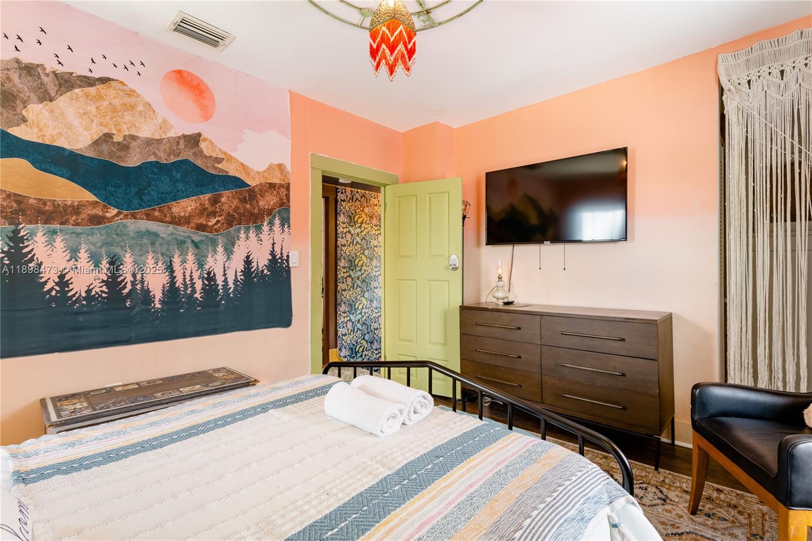 101 NE 20th St Miami, FL 33137