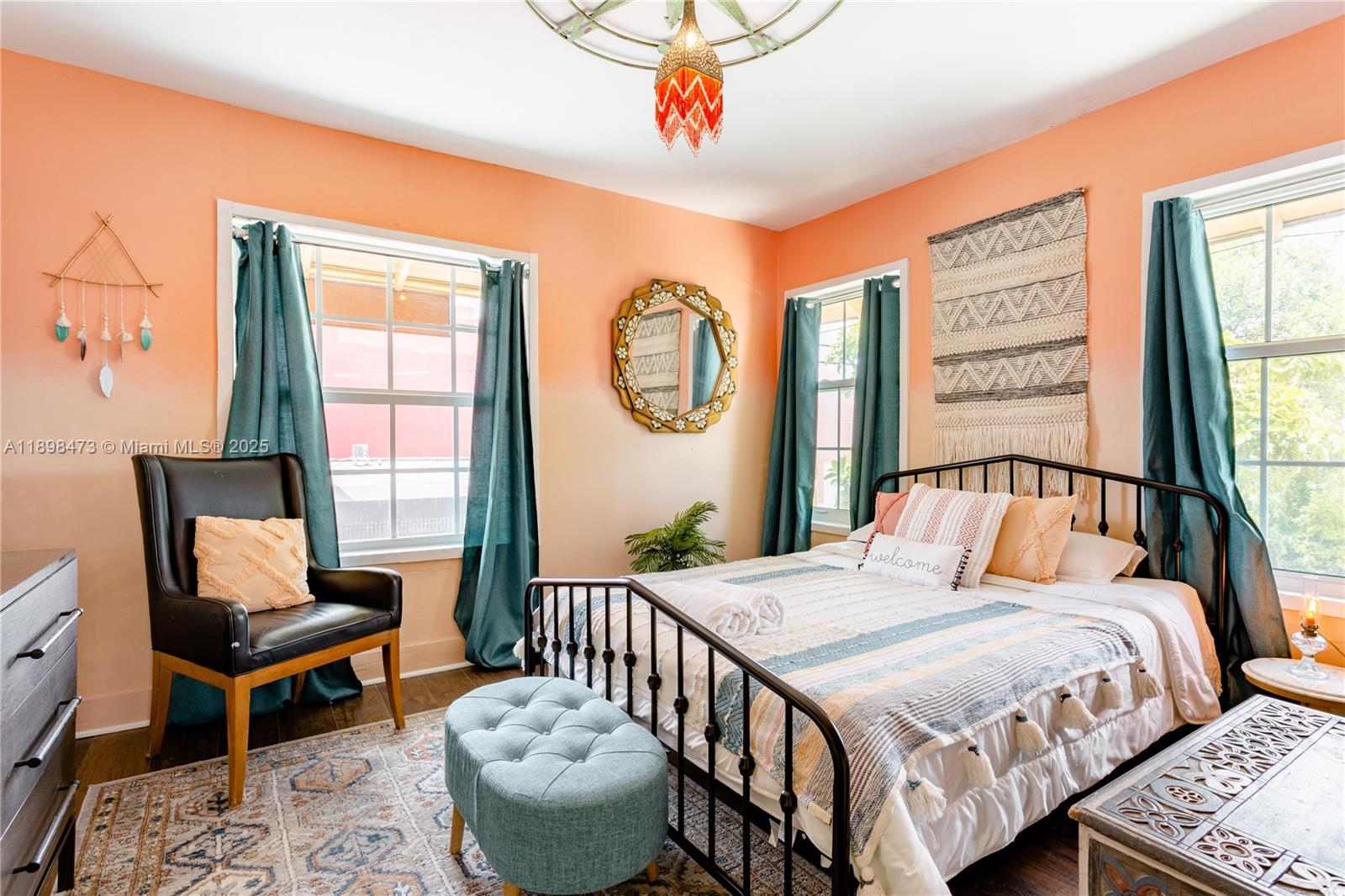 101 NE 20th St Miami, FL 33137