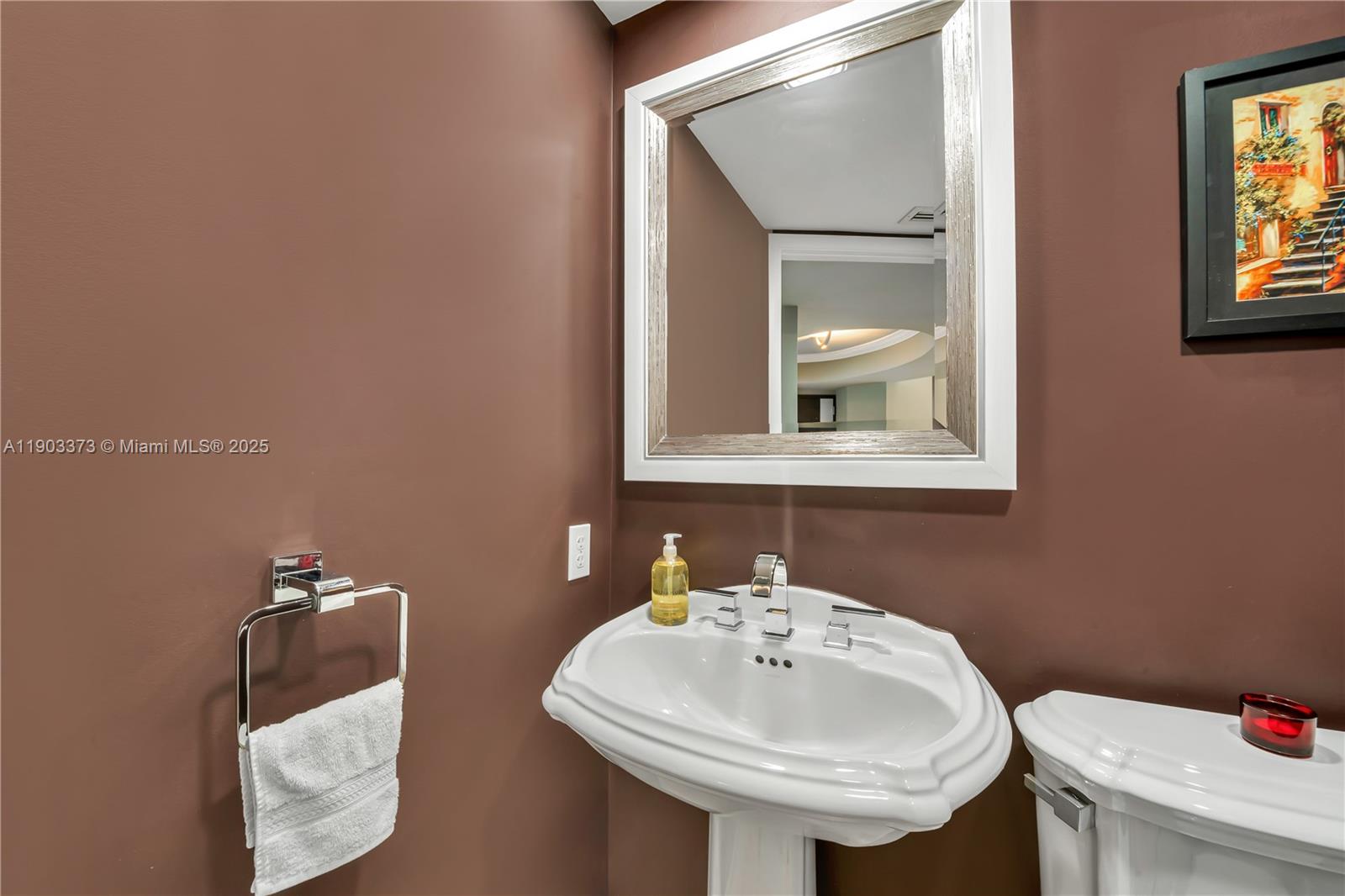 image Ocean One Condo17