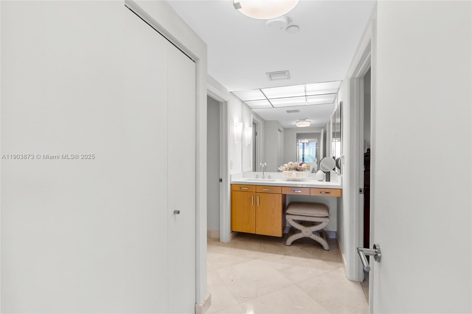 image Hamptons West Condo25