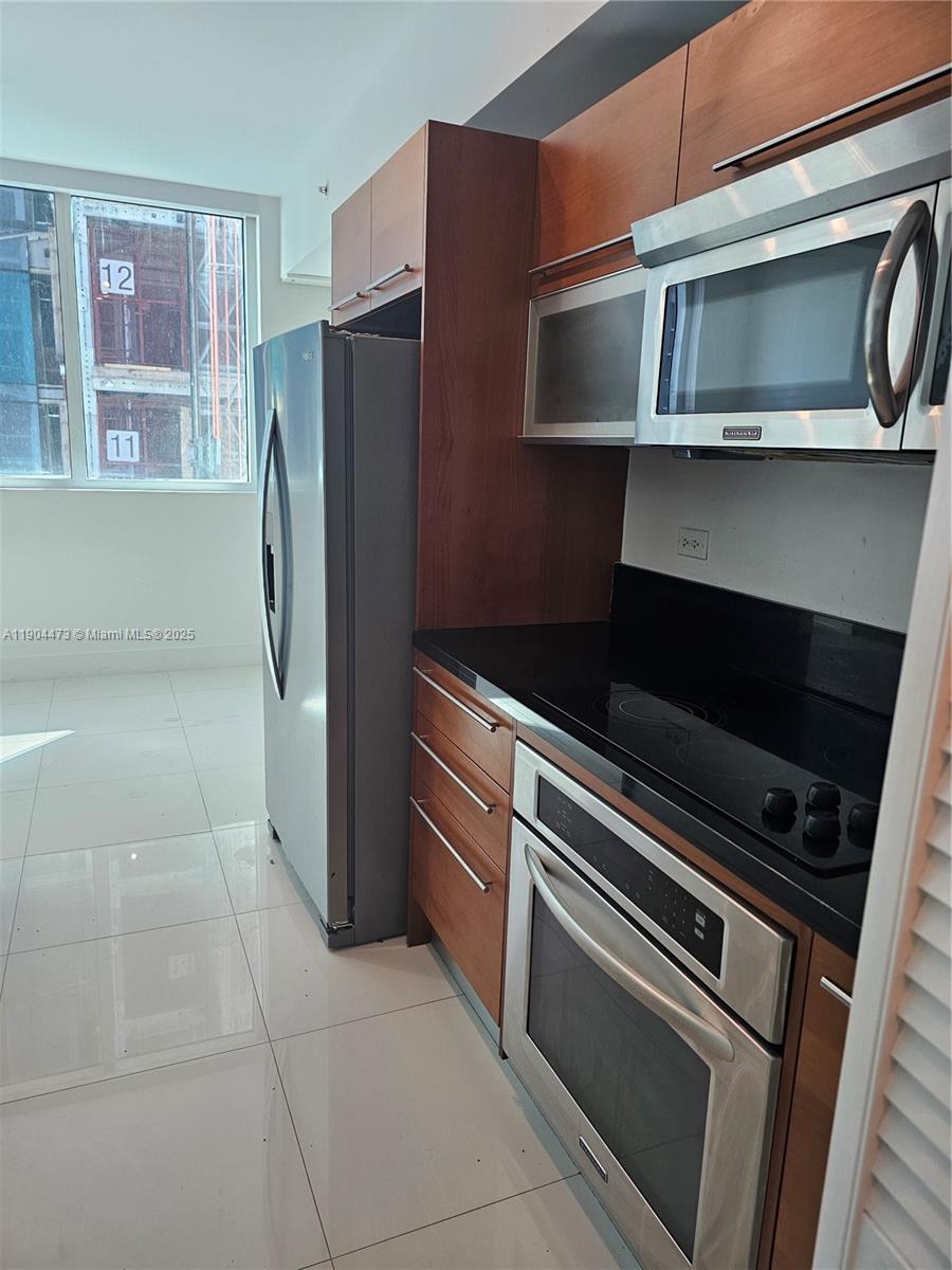 image Vizcayne North9