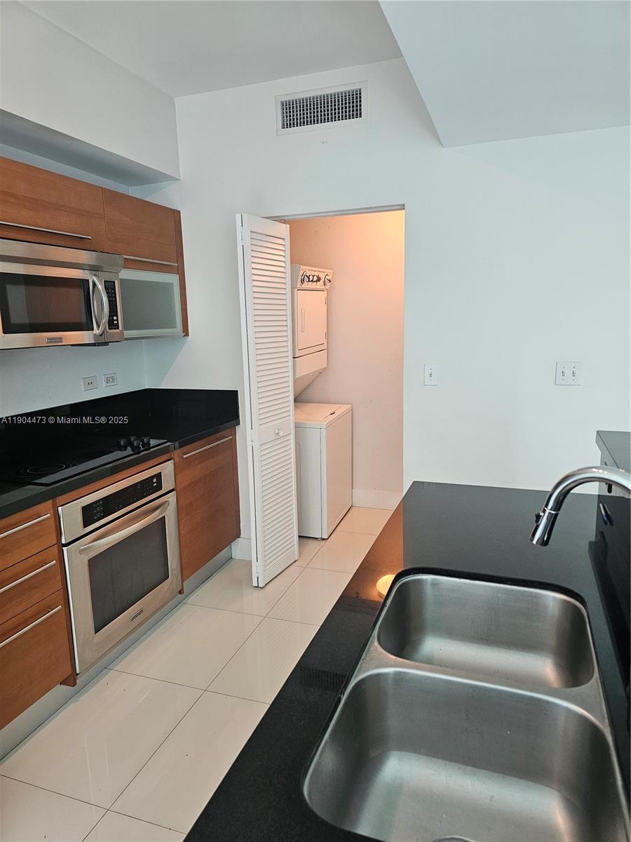 image Vizcayne North14