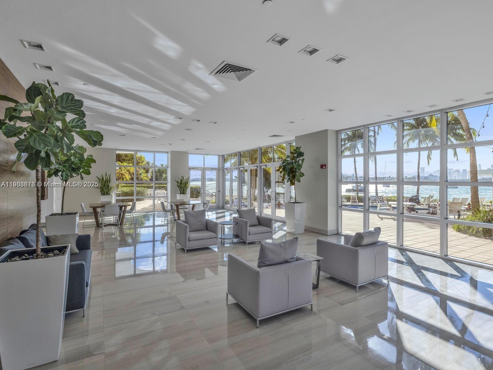 image Waverly At South Beach32