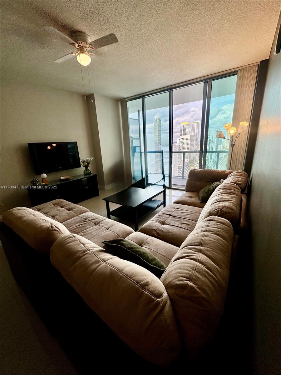 image Axis On Brickell Condo12