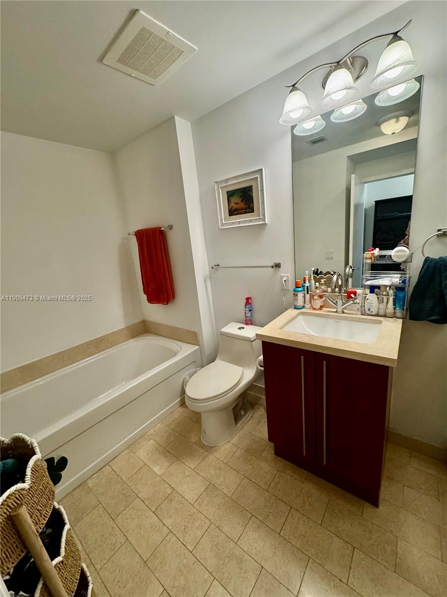 image Axis On Brickell Condo21