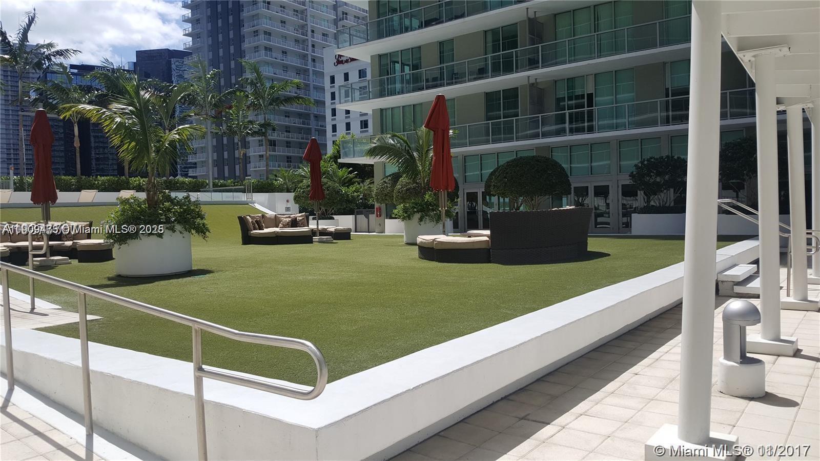 image Axis On Brickell Condo32