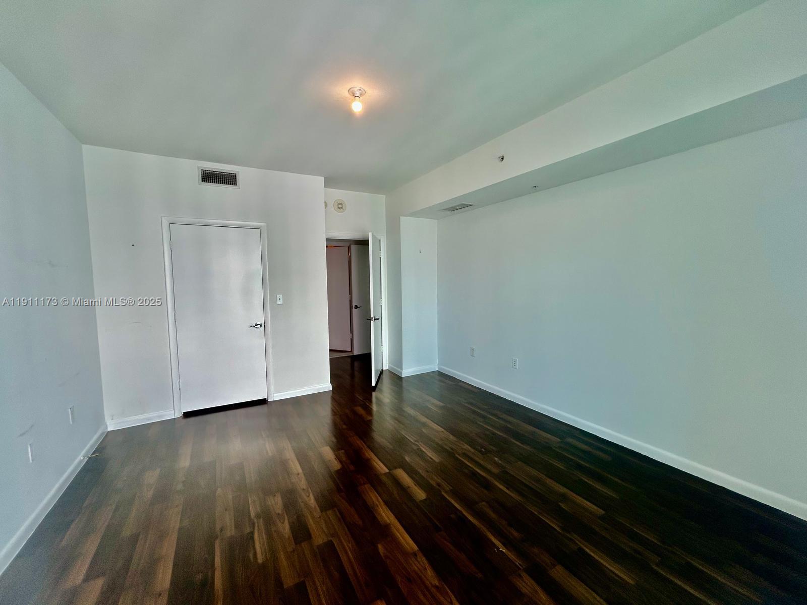 image Vizcayne South Condo9