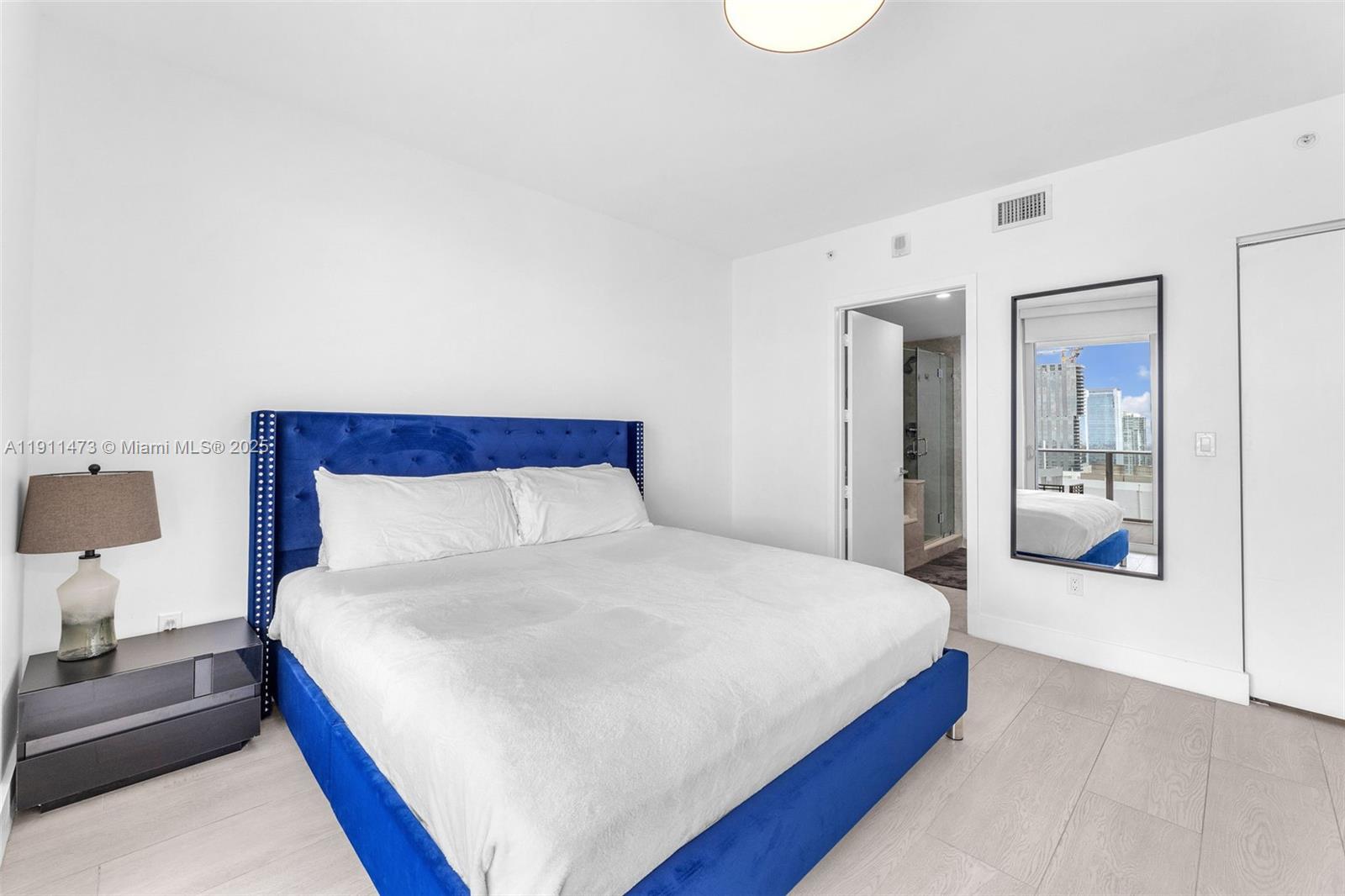 image Aria On The Bay16