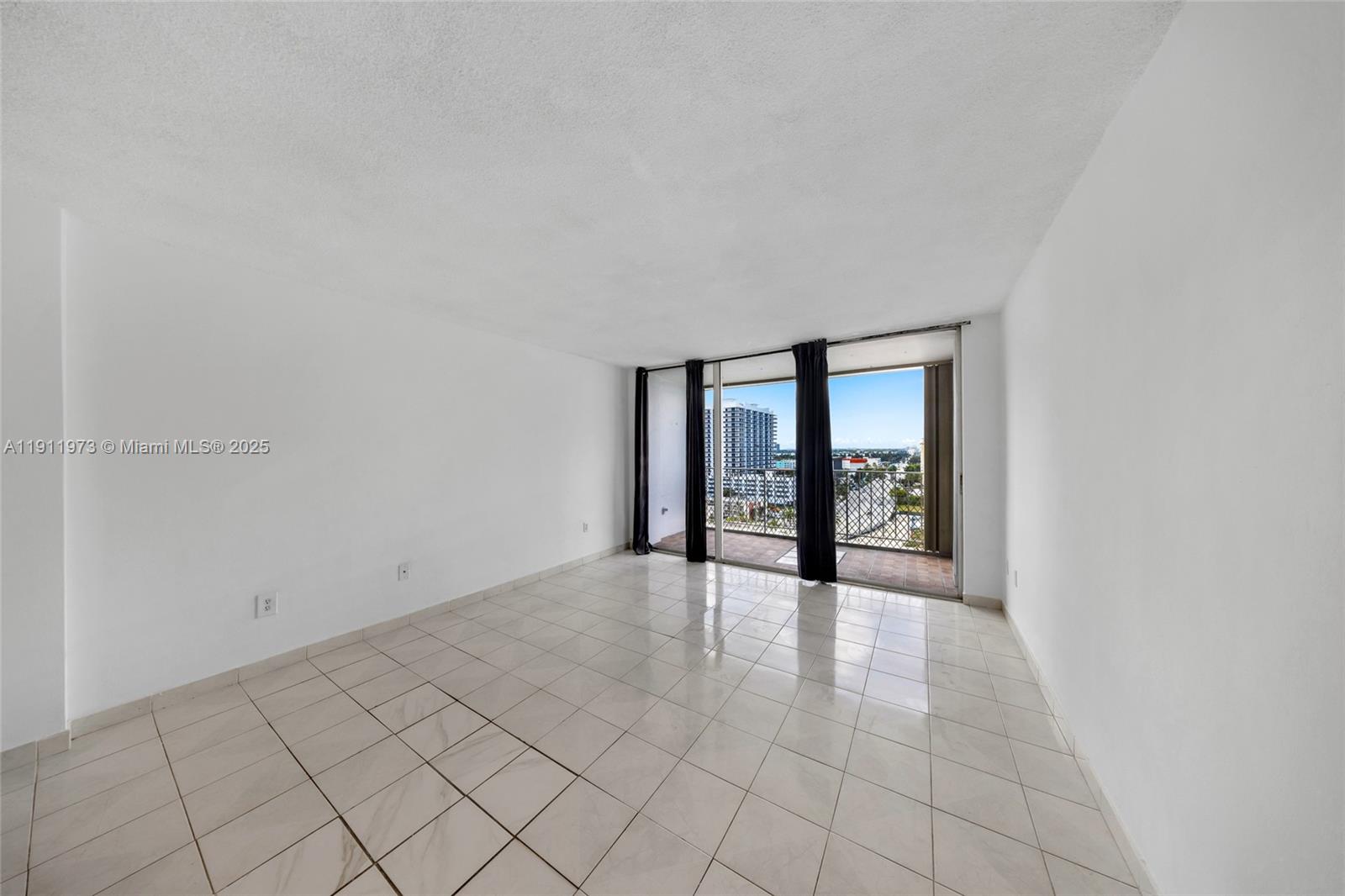 1865 79th St Cswy #14D North Bay Village, FL 33141