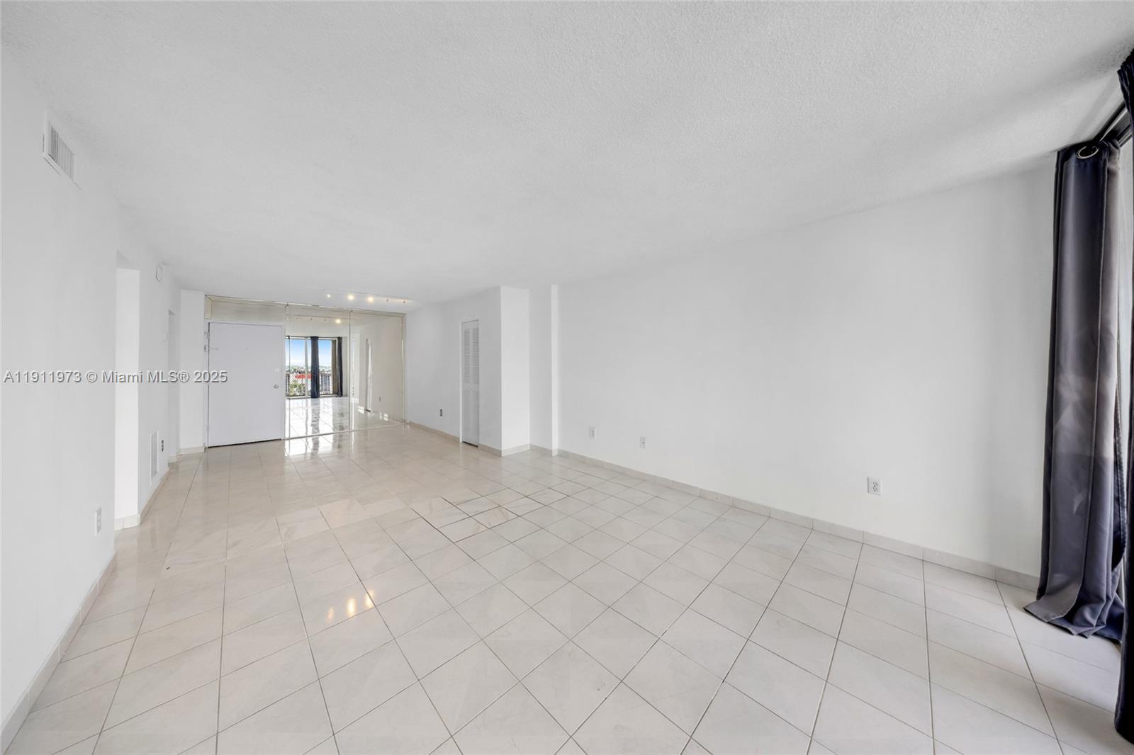 1865 79th St Cswy #14D North Bay Village, FL 33141