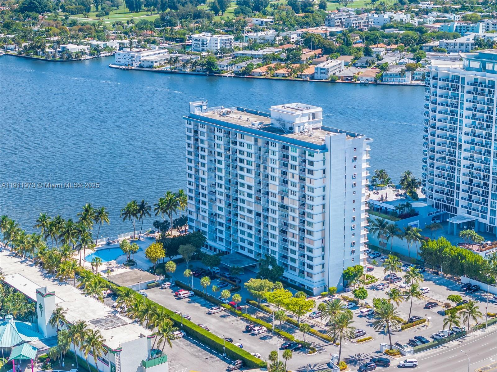 1865 79th St Cswy #14D North Bay Village, FL 33141