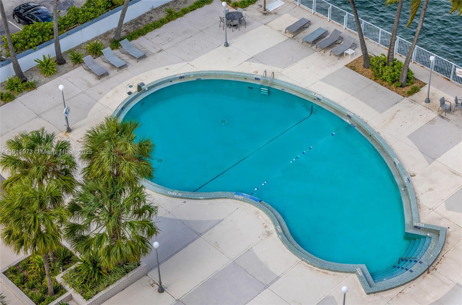 1865 79th St Cswy #14D North Bay Village, FL 33141