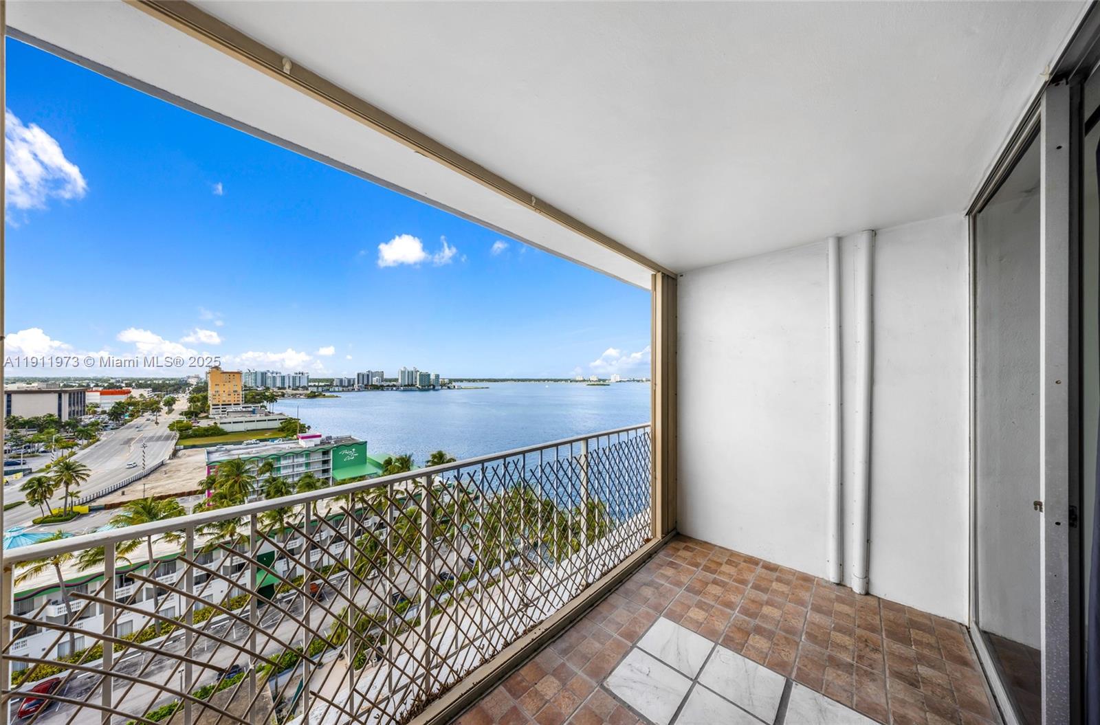 1865 79th St Cswy #14D North Bay Village, FL 33141