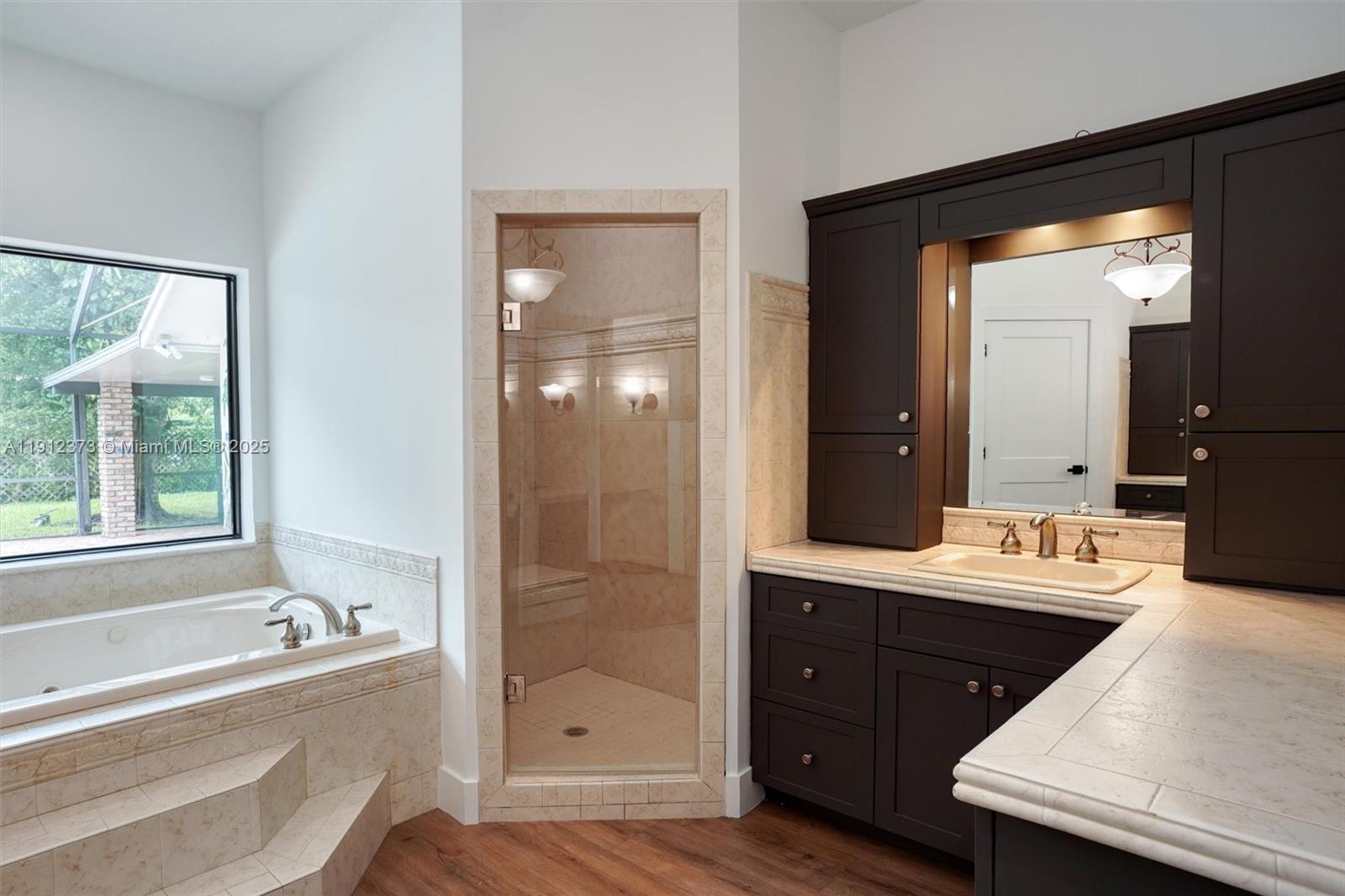 6230 SW 112th St #* Pinecrest, FL 33156