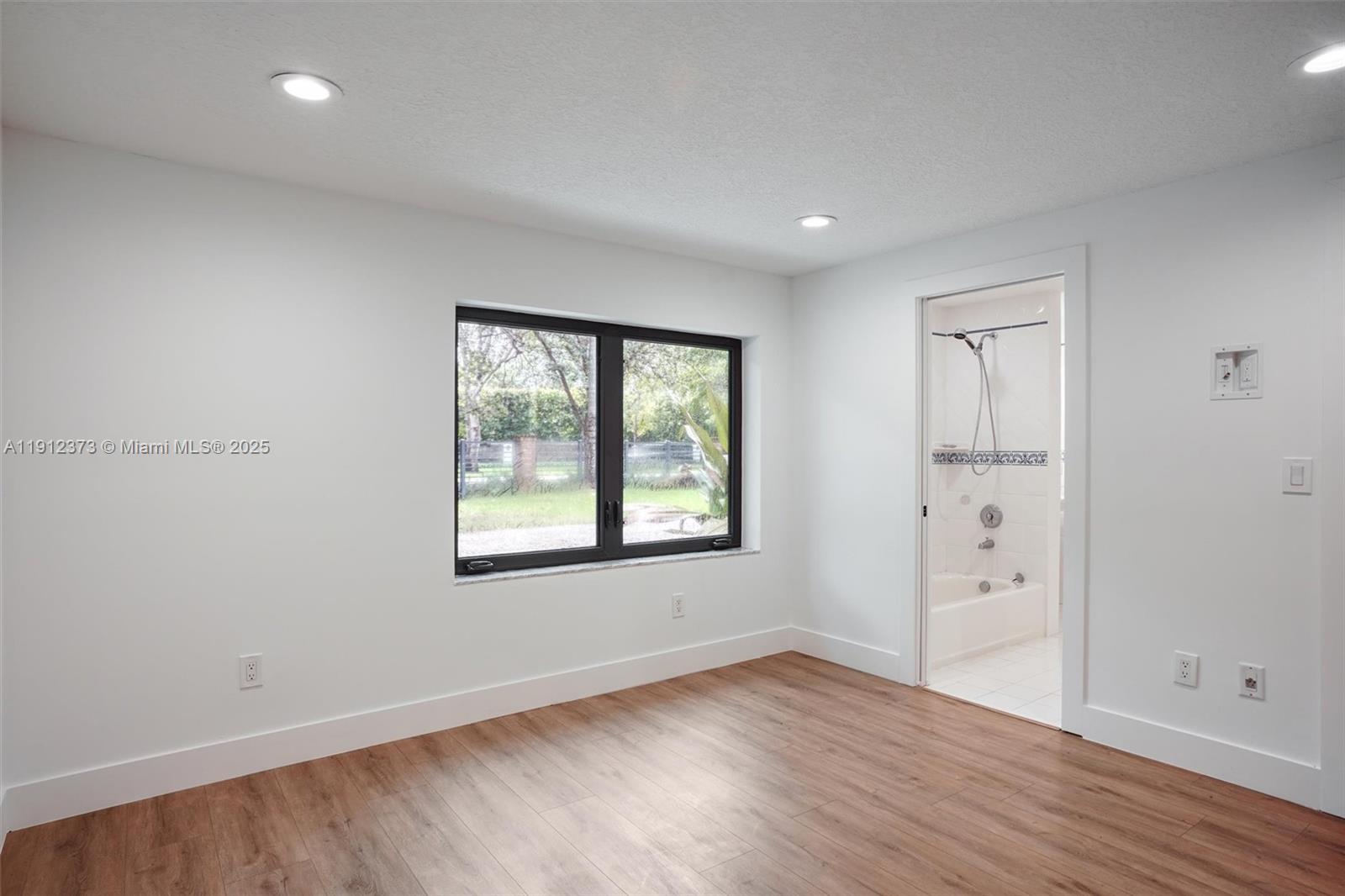 6230 SW 112th St #* Pinecrest, FL 33156